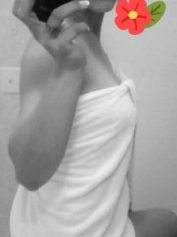 Зара Красотка Блондинка